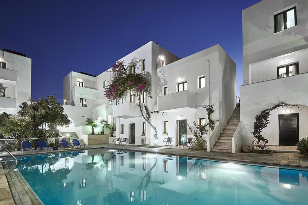 Eva Suites & Apartments Agia Marina Esterno foto